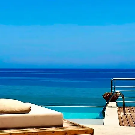 Tsamis Zante (adults Only) 查加基恩